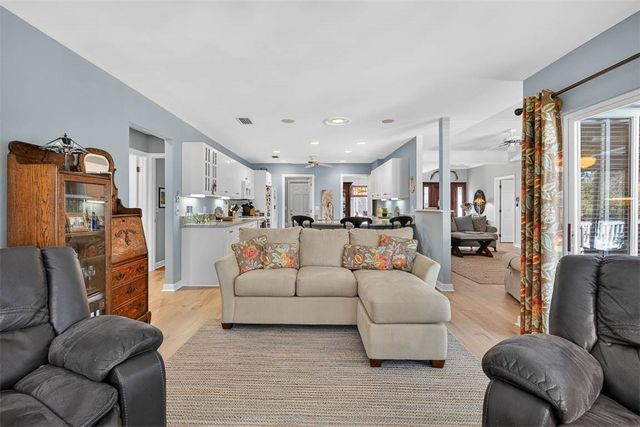 214 W Davis Cup Court, St Simons Island, GA 31522