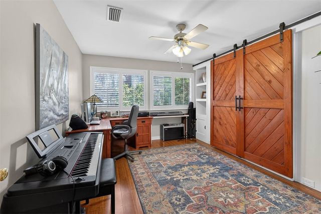 214 W Davis Cup Court, St Simons Island, GA 31522