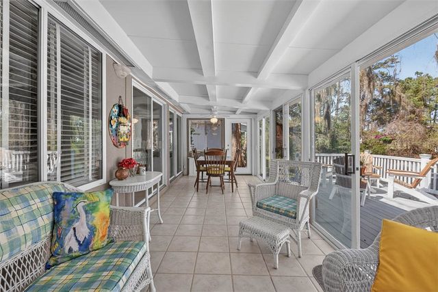 214 W Davis Cup Court, St Simons Island, GA 31522