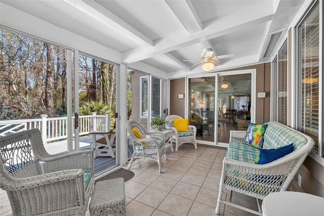 214 W Davis Cup Court, St Simons Island, GA 31522