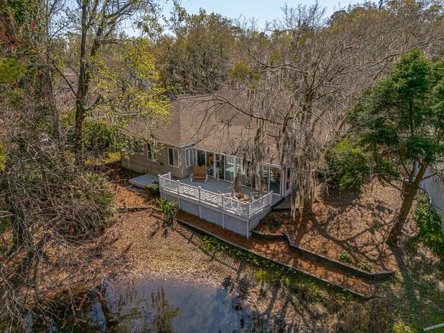 214 W Davis Cup Court, St Simons Island, GA 31522