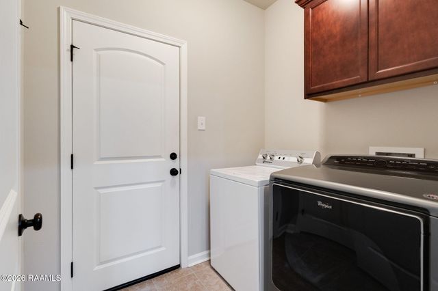 208 Saint Faith Street, Youngsville, LA 70592