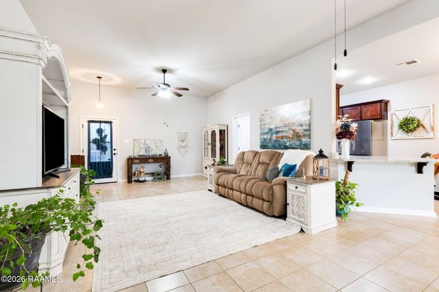 208 Saint Faith Street, Youngsville, LA 70592