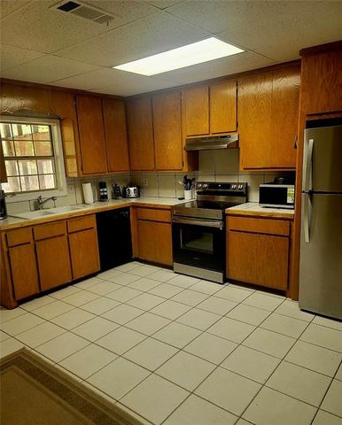 5041 Blackberry Lane A, Buford, GA 30518
