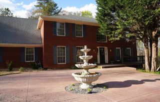 5041 Blackberry Lane A, Buford, GA 30518