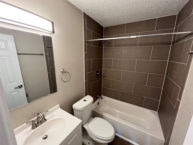 621 Asbury Park, Garland, TX 75043