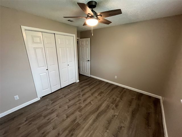 621 Asbury Park, Garland, TX 75043