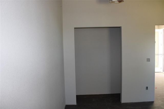 6666 N DORMANY ROAD, Plant City, FL 33565