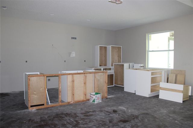 6666 N DORMANY ROAD, Plant City, FL 33565