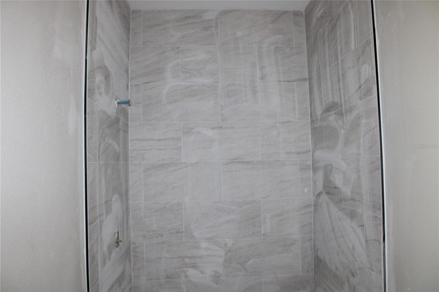 6666 N DORMANY ROAD, Plant City, FL 33565