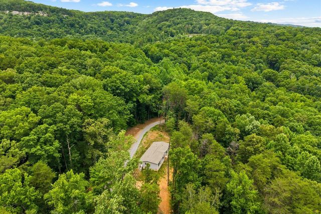 303 Smith Mountain Road, Dunlap, TN 37327