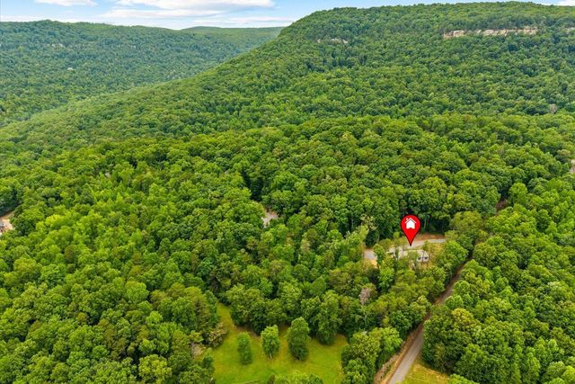 303 Smith Mountain Road, Dunlap, TN 37327