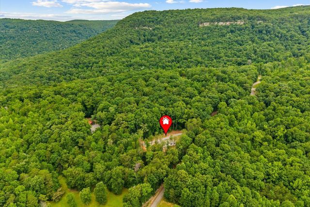 303 Smith Mountain Road, Dunlap, TN 37327