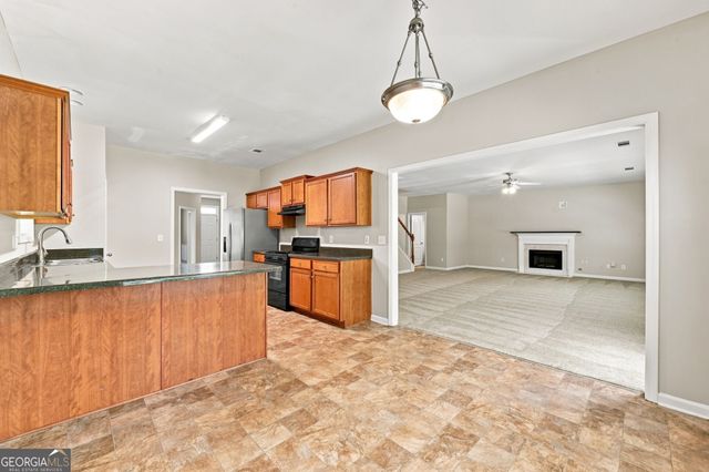 25 Trayton Way, Hiram, GA 30141