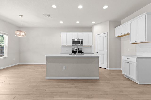 2205 Singletree BND, Georgetown, TX 78628