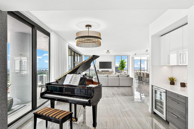100 E Las Olas Boulevard 4301, Fort Lauderdale, FL 33301