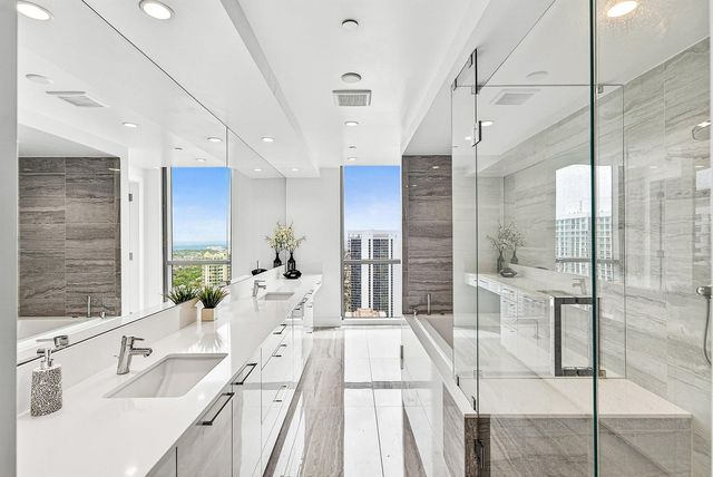 100 E Las Olas Boulevard 4301, Fort Lauderdale, FL 33301