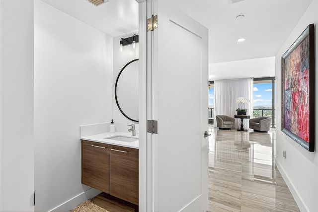 100 E Las Olas Boulevard 4301, Fort Lauderdale, FL 33301
