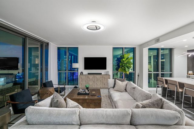 100 E Las Olas Boulevard 4301, Fort Lauderdale, FL 33301