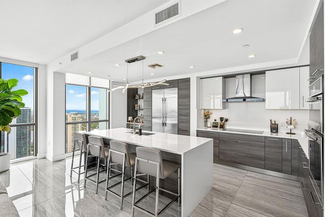 100 E Las Olas Boulevard 4301, Fort Lauderdale, FL 33301