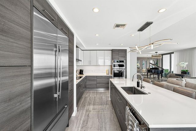 100 E Las Olas Boulevard 4301, Fort Lauderdale, FL 33301