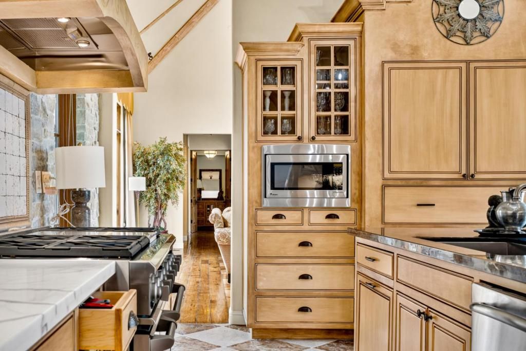 Image 14 of property listing at 3365 17 Mile Drive, Pebble Beach, CA 93953