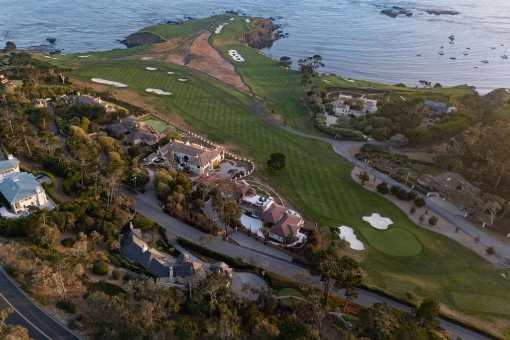 Image 39 of property listing at 3365 17 Mile Drive, Pebble Beach, CA 93953