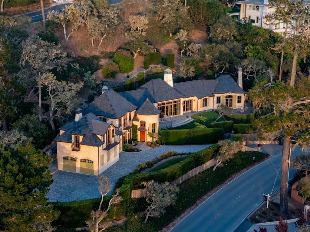 Image 43 of property listing at 3365 17 Mile Drive, Pebble Beach, CA 93953