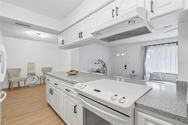 1318 S HILLCREST AVENUE, Clearwater, FL 33756