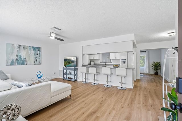 1318 S HILLCREST AVENUE, Clearwater, FL 33756