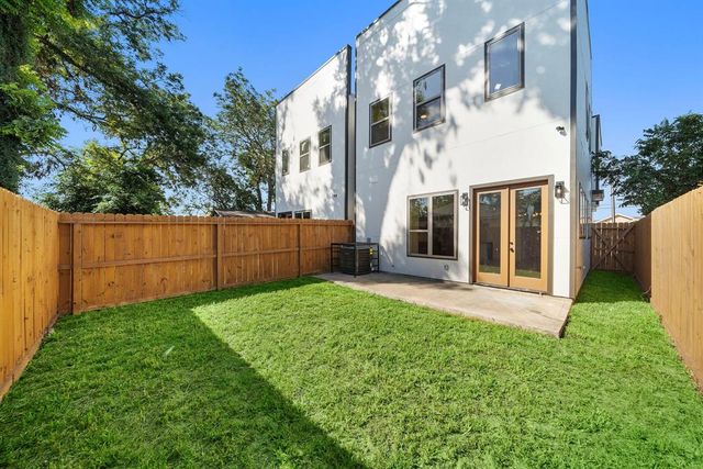 5522 Terry Street, Houston, TX 77009