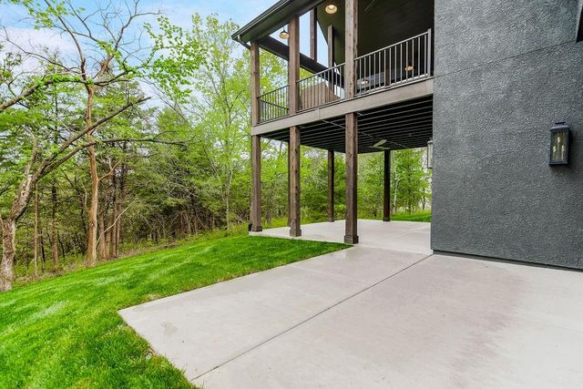 25384 W 107th Terrace, Olathe, KS 66061