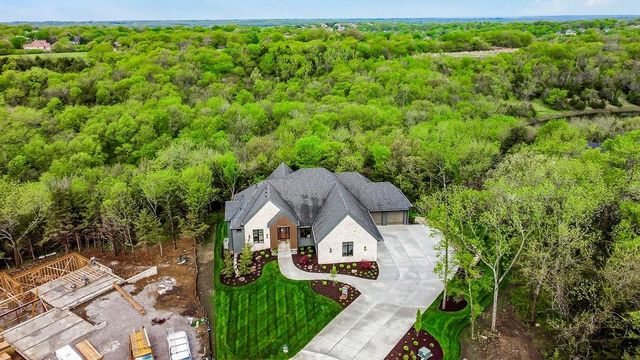 25384 W 107th Terrace, Olathe, KS 66061
