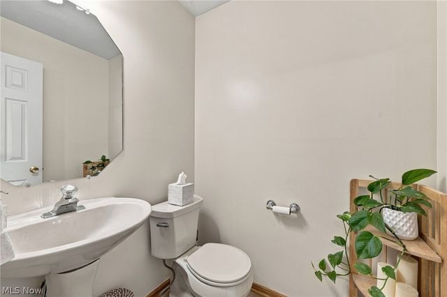2826 Aaron Drive, Medina, OH 44256