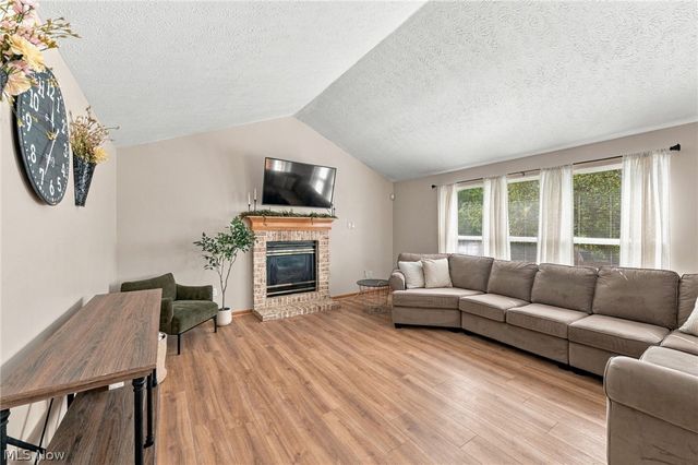 2826 Aaron Drive, Medina, OH 44256