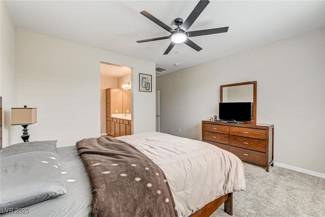 10255 Crimson Currant Street, Las Vegas, NV 89143