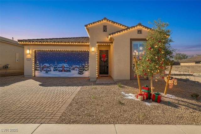 10255 Crimson Currant Street, Las Vegas, NV 89143