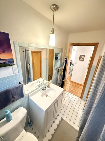 7531 25th AVENUE, Kenosha, WI 53143