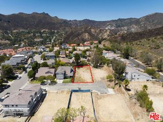 17249 Avenida De La Herradura, Los Angeles, CA 90272