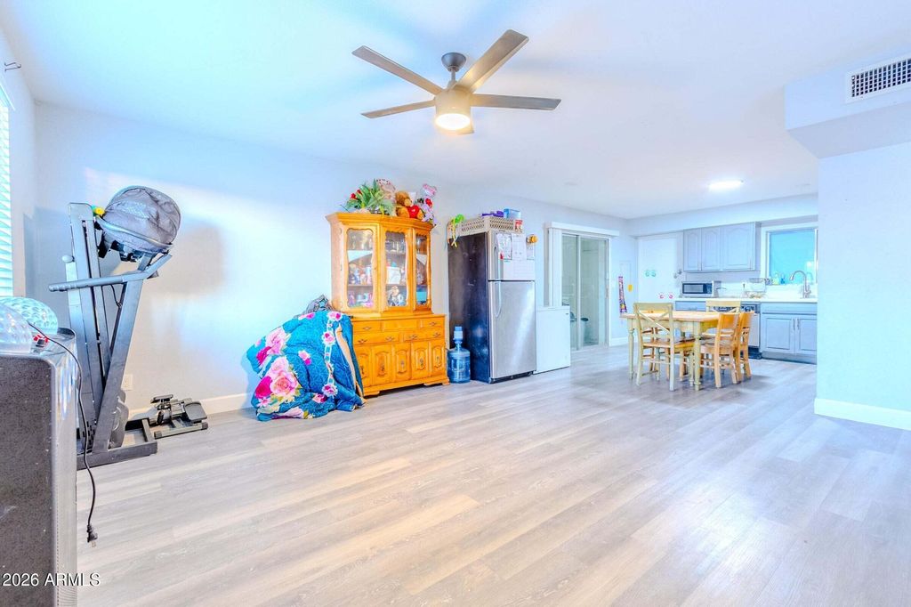 7139 W WILSHIRE Drive, Phoenix, AZ 85035 — photo 4