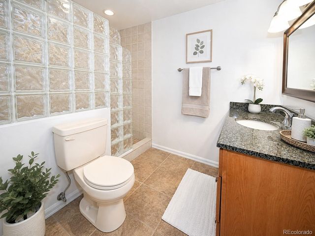 899 Tarpan Place, Castle Rock, CO 80104