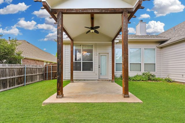 2308 Laura Elizabeth Trail, Mansfield, TX 76063