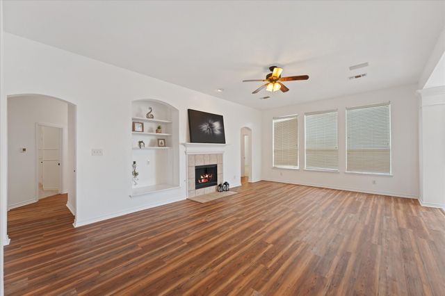 2308 Laura Elizabeth Trail, Mansfield, TX 76063