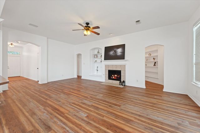 2308 Laura Elizabeth Trail, Mansfield, TX 76063