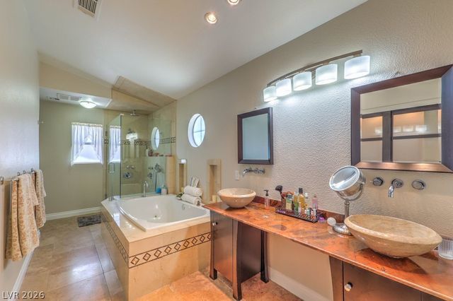 613 Overview Drive, Las Vegas, NV 89145