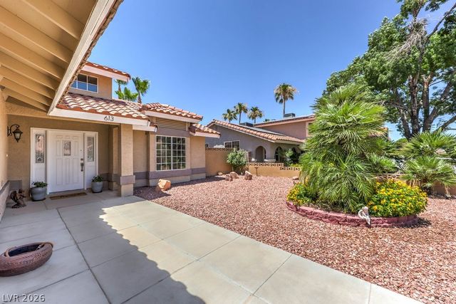 613 Overview Drive, Las Vegas, NV 89145