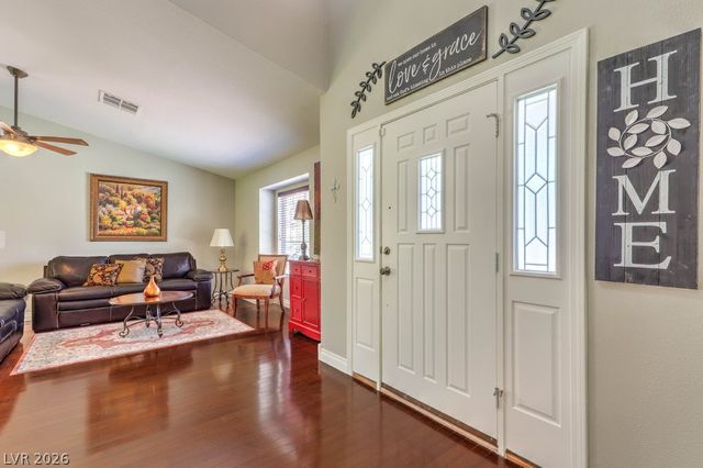 613 Overview Drive, Las Vegas, NV 89145