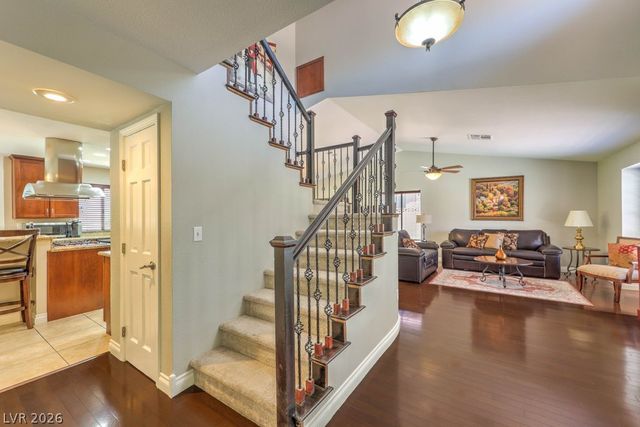 613 Overview Drive, Las Vegas, NV 89145