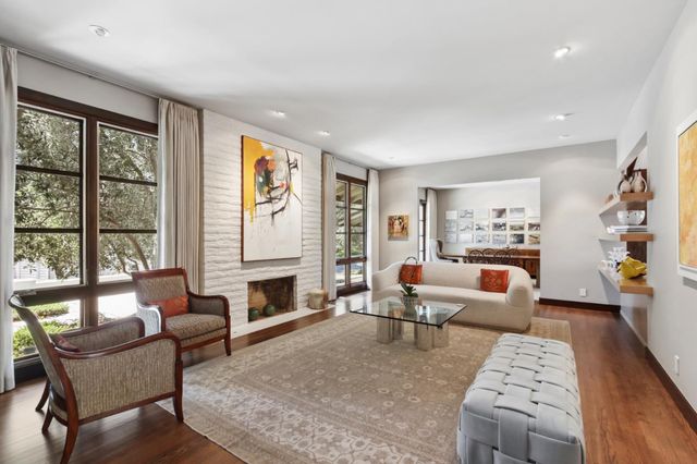 640 Lake Wilhaggin Dr, Sacramento, CA 95864