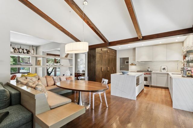 640 Lake Wilhaggin Dr, Sacramento, CA 95864
